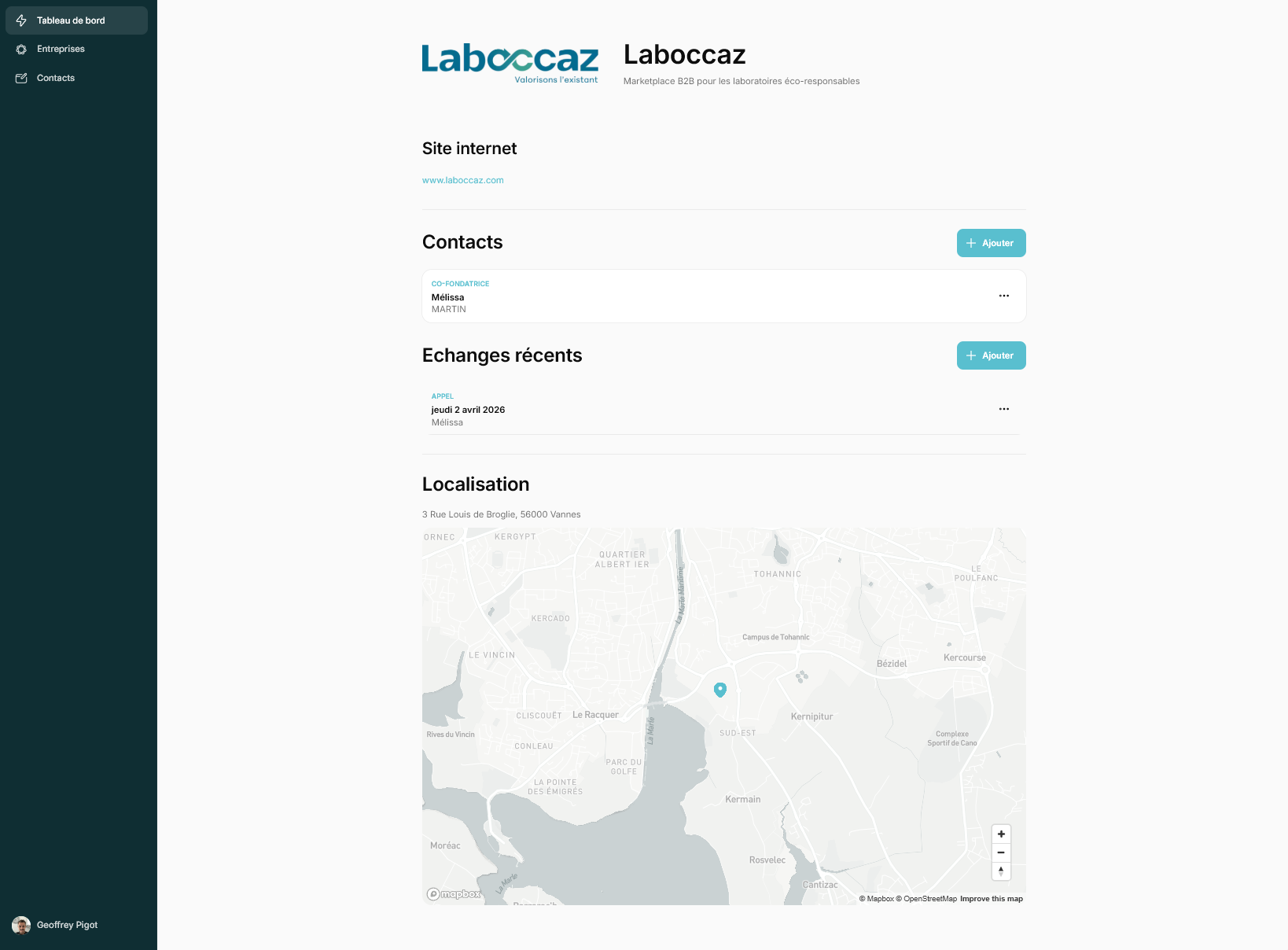 Fiche entreprise : vue détaillée avec contacts, échanges récents et carte de localisation.